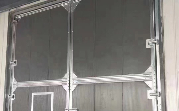 温宿兰州厂房温宿工业门选购与使用指南：打造高效安全的生产环境