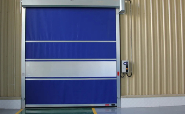 选择温宿快速温宿卷帘门时的注意事项