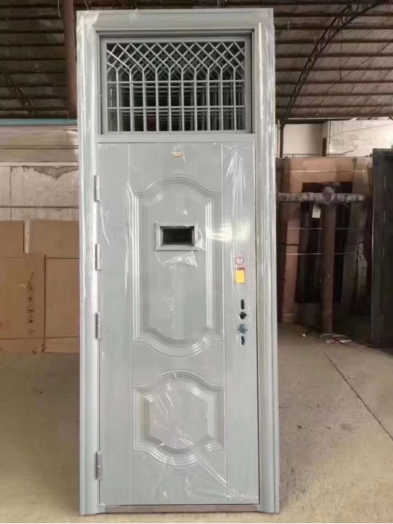 温宿学校教室门