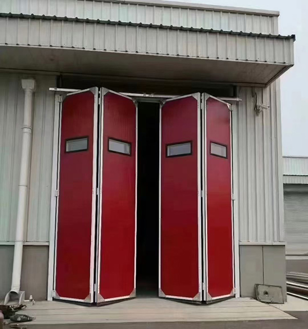 温宿工业折叠门在大型装配车间出入口的应用实例