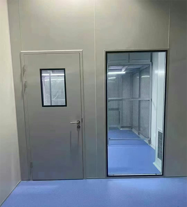 学校教学楼完成温宿防火门标准化安装 学校教学楼完成温宿防火门标准化安装